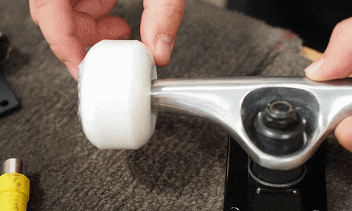 why your longboard might be rattling